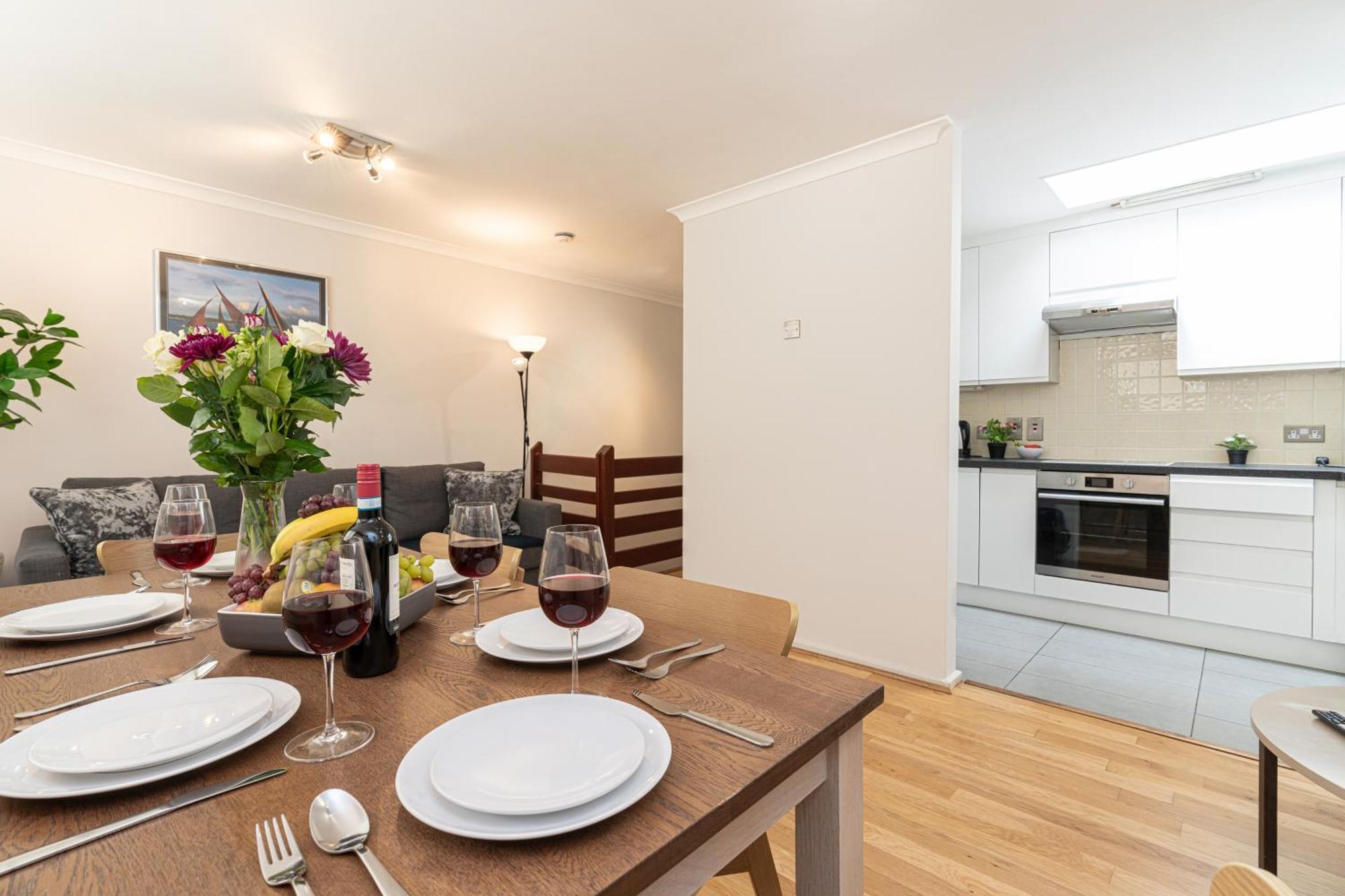 Goodge Apartments ลอนดอน ภายนอก รูปภาพ